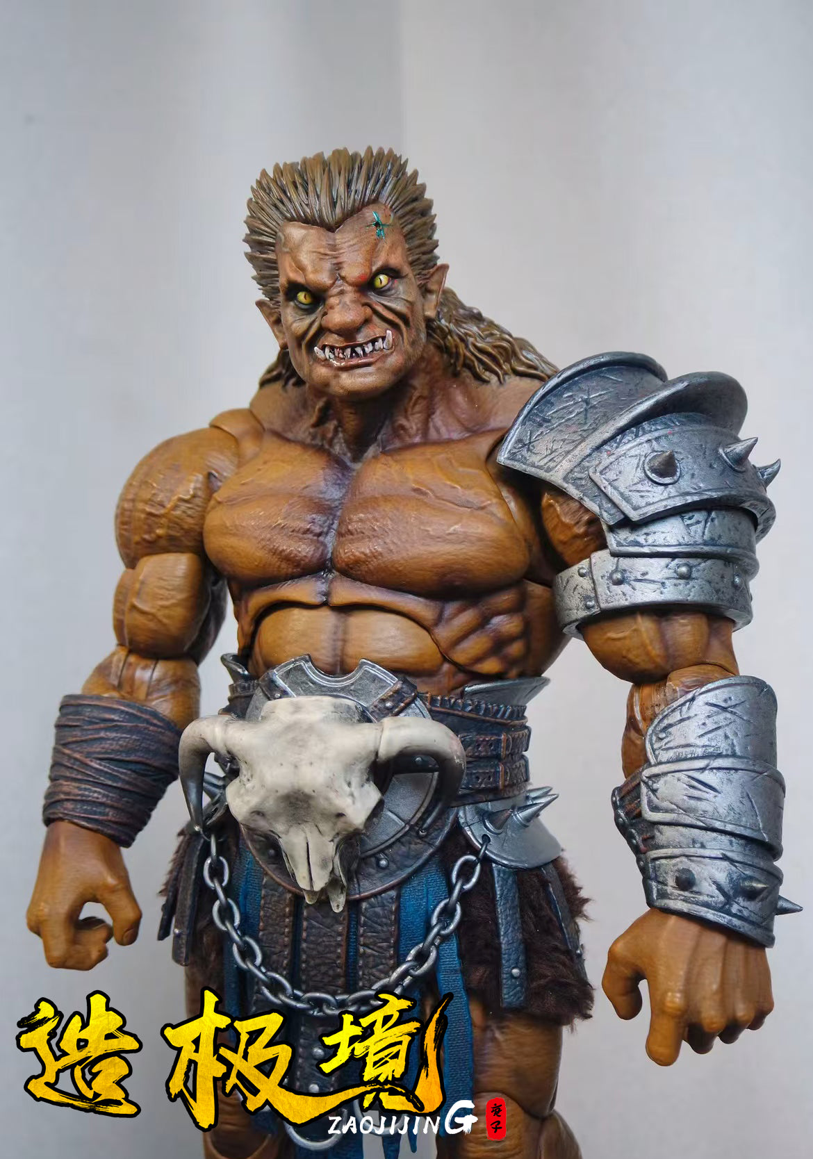 Head Sculpture - angry commander 9 inches (for the mythical legion) ~ angry commander 8.5 inches (for the Xesray tauren)