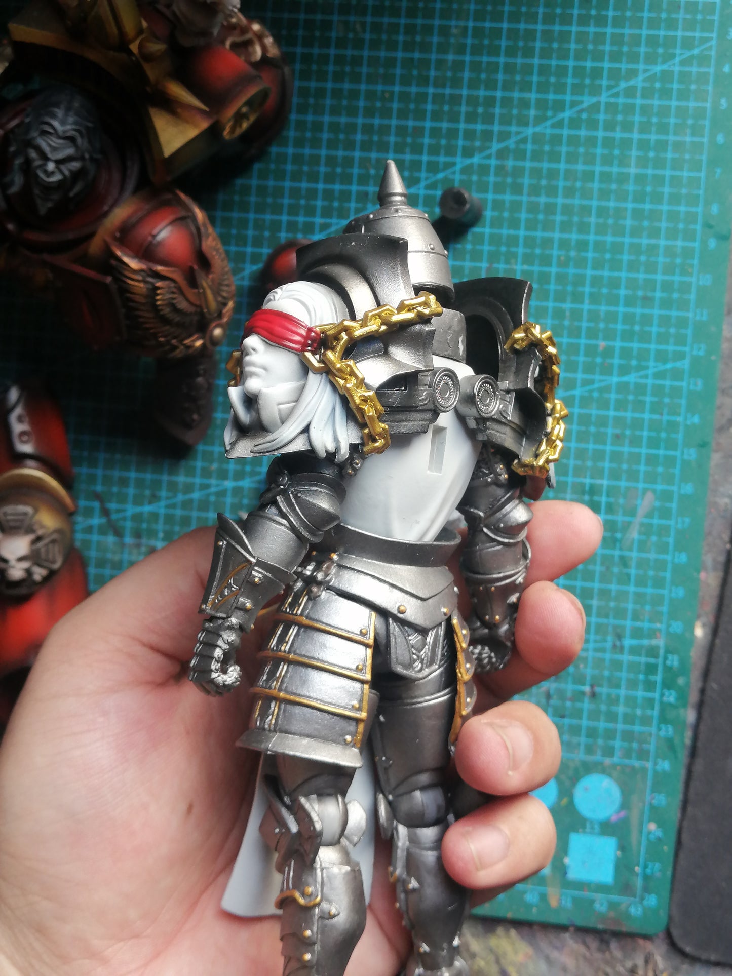 Personalized decoration Paladin Shoulder armor