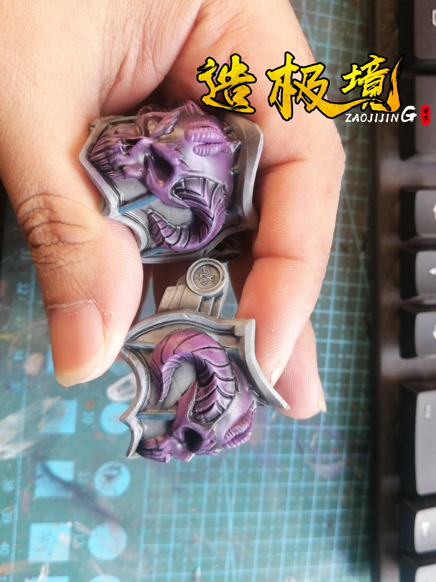 Personalized decoration - Evil Spirit shoulder armor
