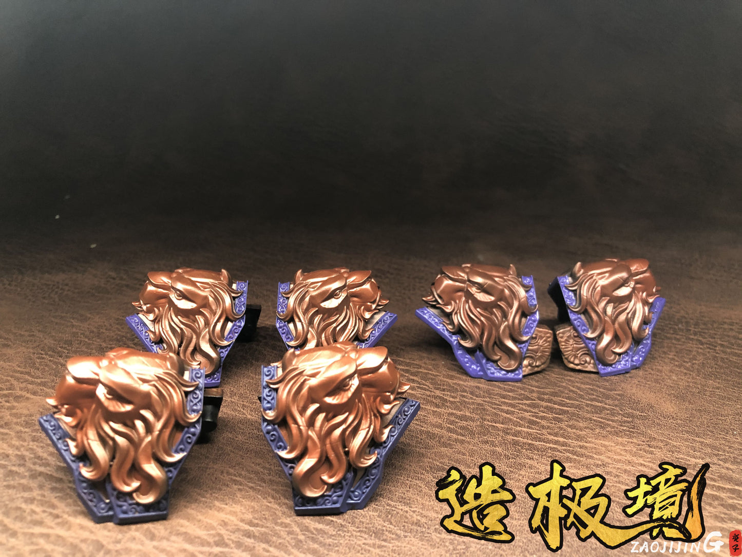 Personalized decoration - Eagle Head Lion Head Shoulder Armor