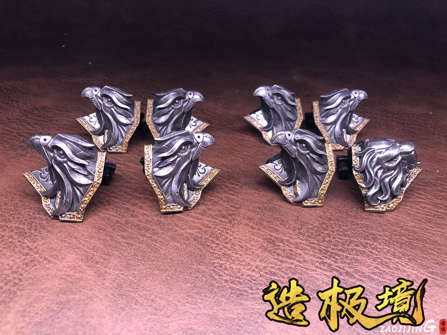 Personalized decoration - Eagle Head Lion Head Shoulder Armor