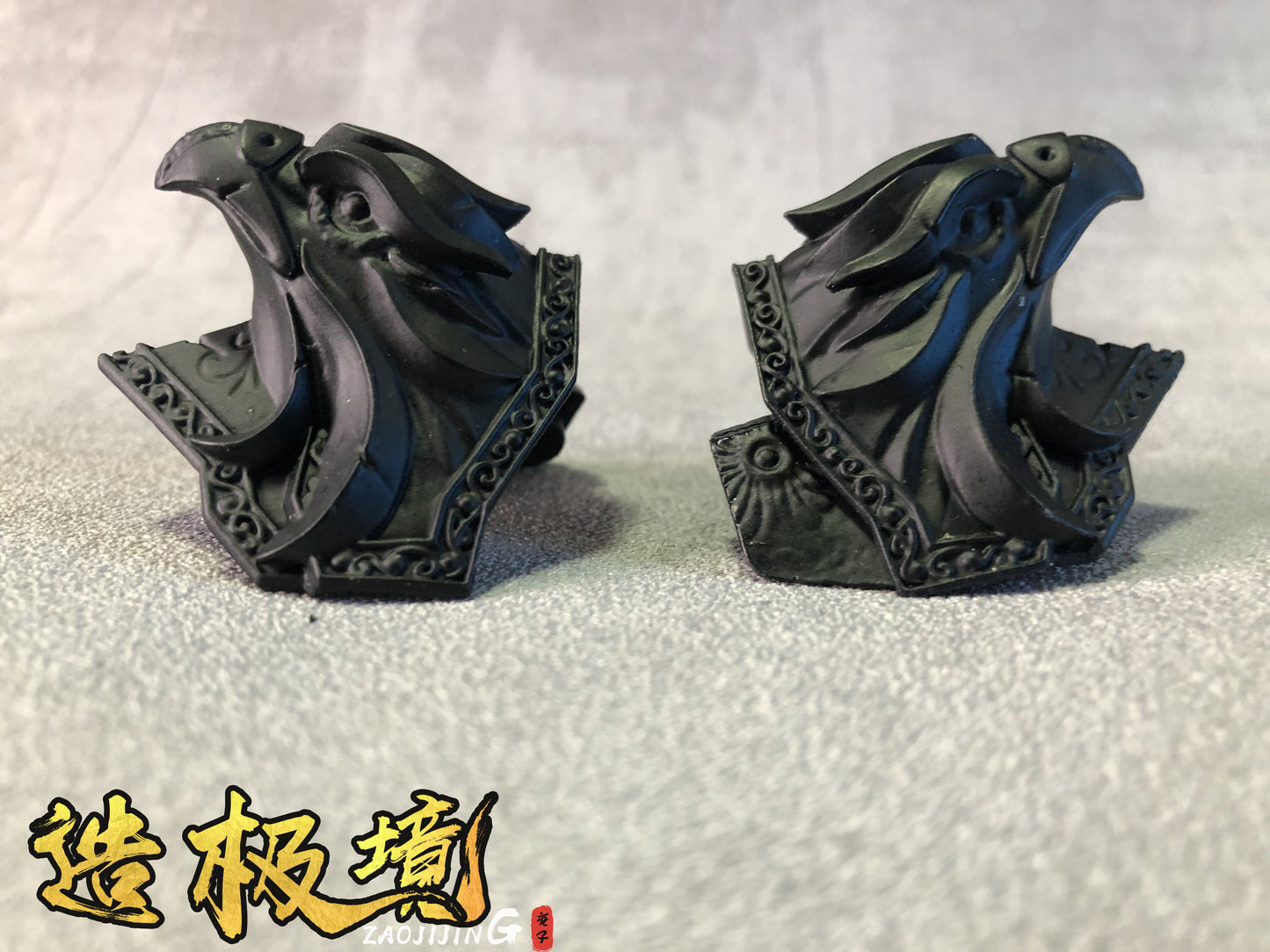 Personalized decoration - Eagle Head Lion Head Shoulder Armor
