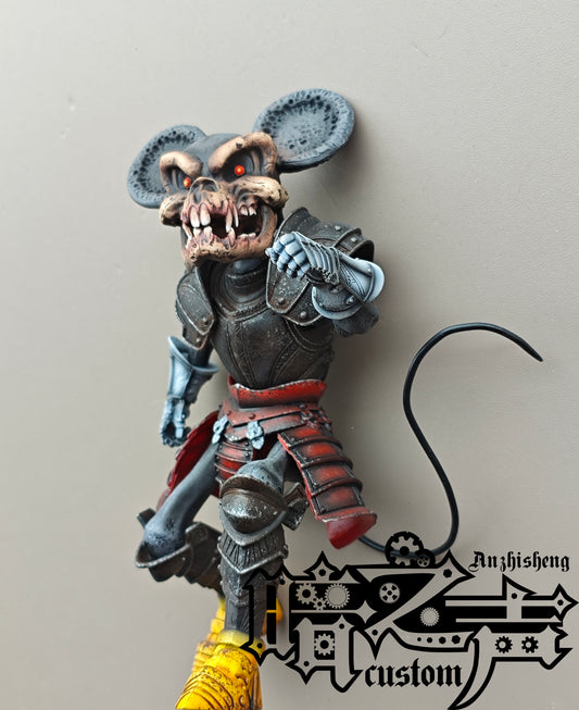 Head Carving -  White mouse skeleton Head